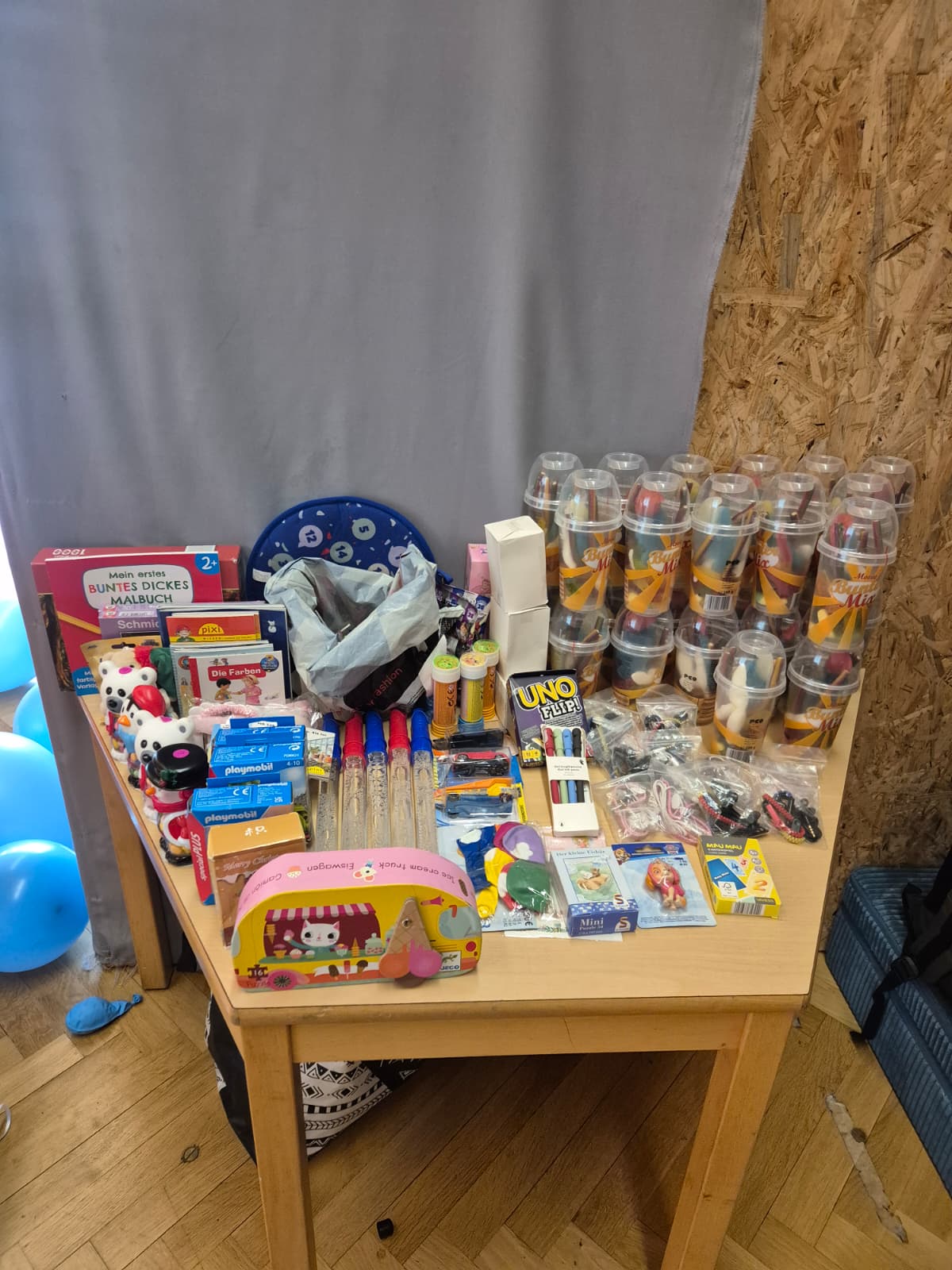 Regalos y donaciones preparadas para niños
